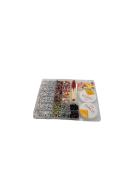 ערכת חרוזי אותיות ואלמנטים להכנת תכשיטים
