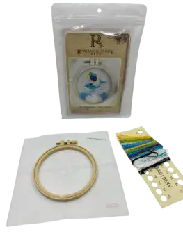 חדש! ערכת רקמה על בד שקוף- דולפין