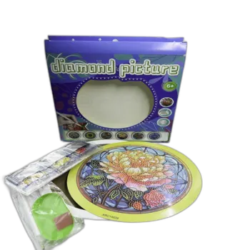 הכנת תמונה עם מסגרת עגולה משיבוץ יהלומים- פרח צבעוני