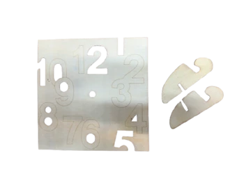 בסיס מרובע לשעון