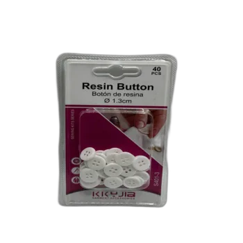 40 כפתורים לבנים