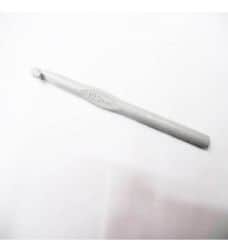 מסרגת קרושה מידה 12