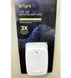 זכוכית מגדלת עם תאורה- במבצע