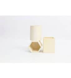 מעמד למכשירי כתיבה- מרובע