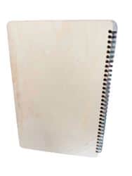 אלבום עץ A4 עם כ-20 דפים בצבע שמנת